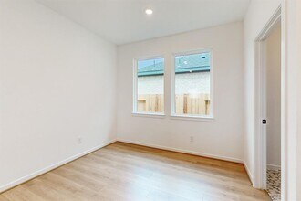 21815 Sunshine Cove Ln in Cypress, TX - Building Photo - Building Photo