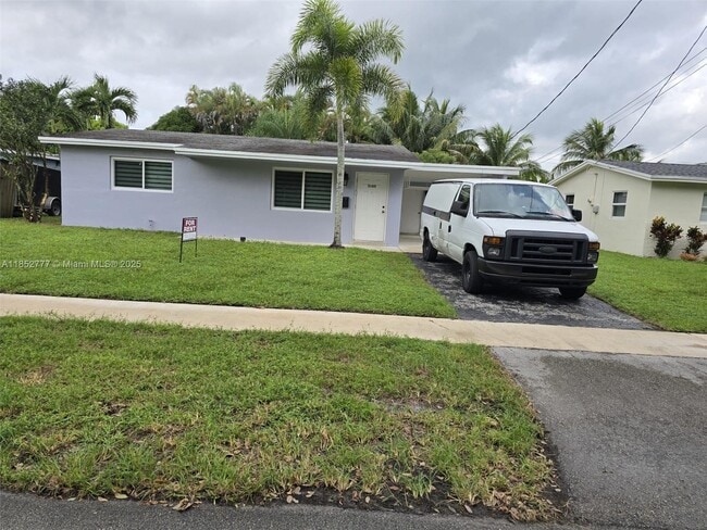 5189 SW 95th Ave in Cooper City, FL - Building Photo - Building Photo