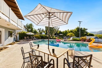 321 W Kalmia St in Fallbrook, CA - Building Photo - Building Photo