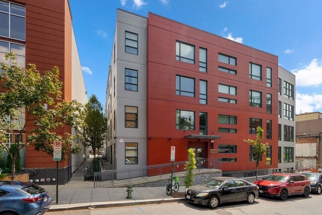 property at 2337 Champlain St NW