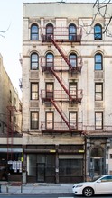 204 Bushwick Ave in Brooklyn, NY - Building Photo - Building Photo