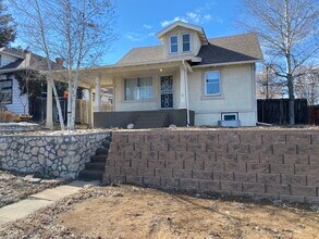 3063 S Pennsylvania St, Unit B in Englewood, CO - Building Photo - Building Photo