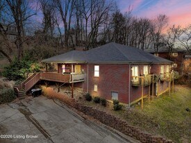 2726 Brownsboro Rd in Louisville, KY - Building Photo
