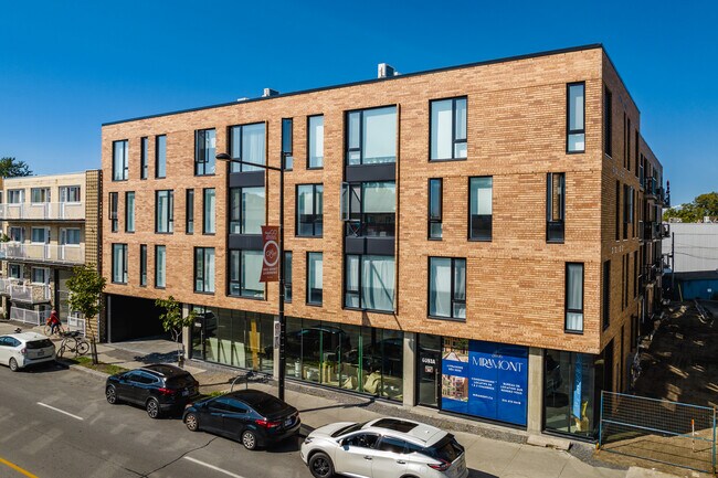 MiraMont in Montréal, QC - Building Photo - Building Photo