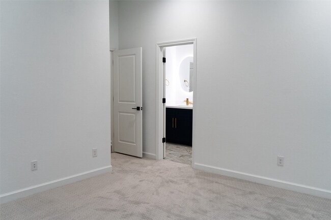 property at 5018 Dieppe St