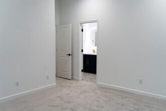 5018 Dieppe St in Houston, TX - Building Photo - Building Photo