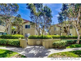 7565 Charmant Dr in San Diego, CA - Building Photo