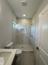 1002 Gabriella St in Harlingen, TX - Building Photo - Building Photo