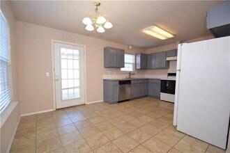803 SW Krug Rd in Bentonville, AR - Building Photo - Building Photo