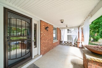 834 W 39th Ter in Kansas City, MO - Building Photo - Building Photo