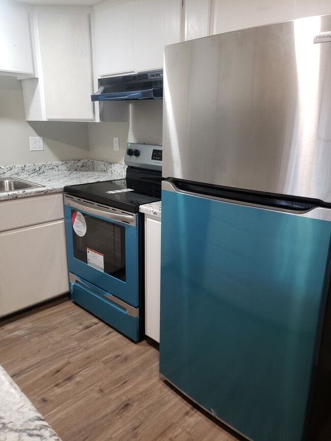 property at 209 E Zurich Dr
