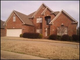 7 Epernay Cir in Little Rock, AR - Building Photo