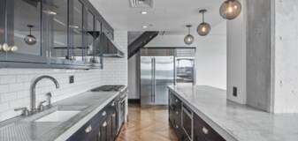25 Channel Ctr St, Unit ph108 in Boston, MA - Building Photo