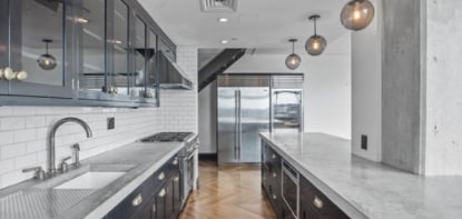 property at 25 Channel Ctr St