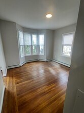 196 Dean St in Providence, RI - Building Photo - Building Photo