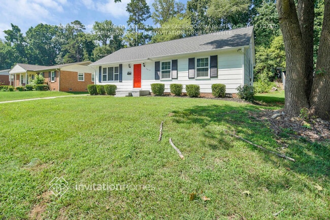 3616 Slagle Dr in Charlotte, NC - Foto de edificio - Building Photo