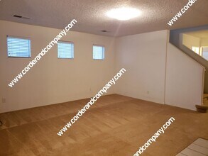 332 Pequin Tr SE in Albuquerque, NM - Building Photo - Building Photo