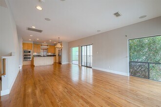 4305 Eigel St in Houston, TX - Building Photo - Building Photo