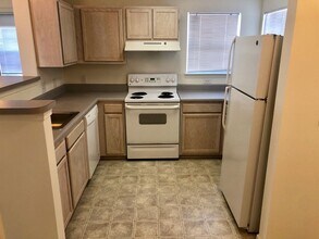 146 University Village Dr in Central, SC - Building Photo - Building Photo