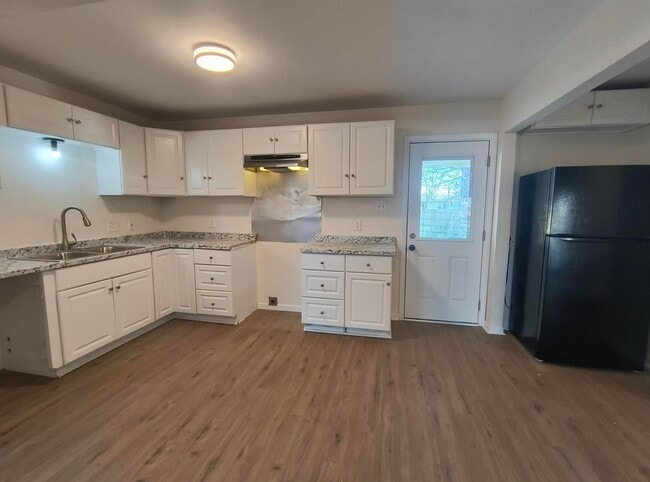 property at 2409 Coleman St