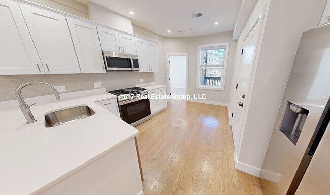 161 Allston St in Boston, MA - Foto de edificio - Building Photo