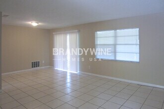 6433 Sardina Blvd in Orlando, FL - Foto de edificio - Building Photo