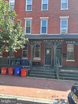 624 Berkley St in Camden, NJ - Building Photo
