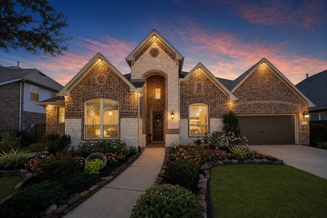 property at 17307 Pentland Ct