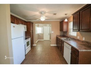 1105 Turner St in Jonesboro, AR - Building Photo - Building Photo