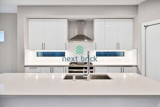 22939 Poplar Ave SE in Black Diamond, WA - Building Photo - Building Photo