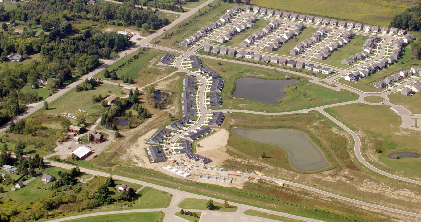 Marion Oaks in Howell, MI - Foto de edificio