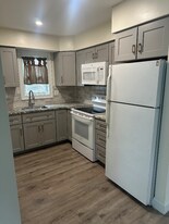 1031 Lawnton Terrace in Glenolden, PA - Building Photo