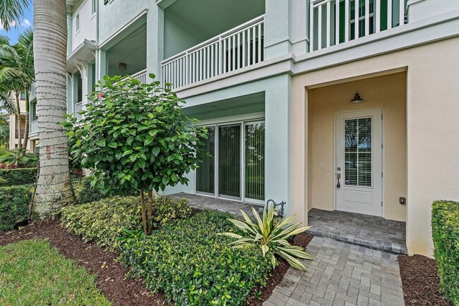 12947 Alton Rd in Palm Beach Gardens, FL - Building Photo - Building Photo
