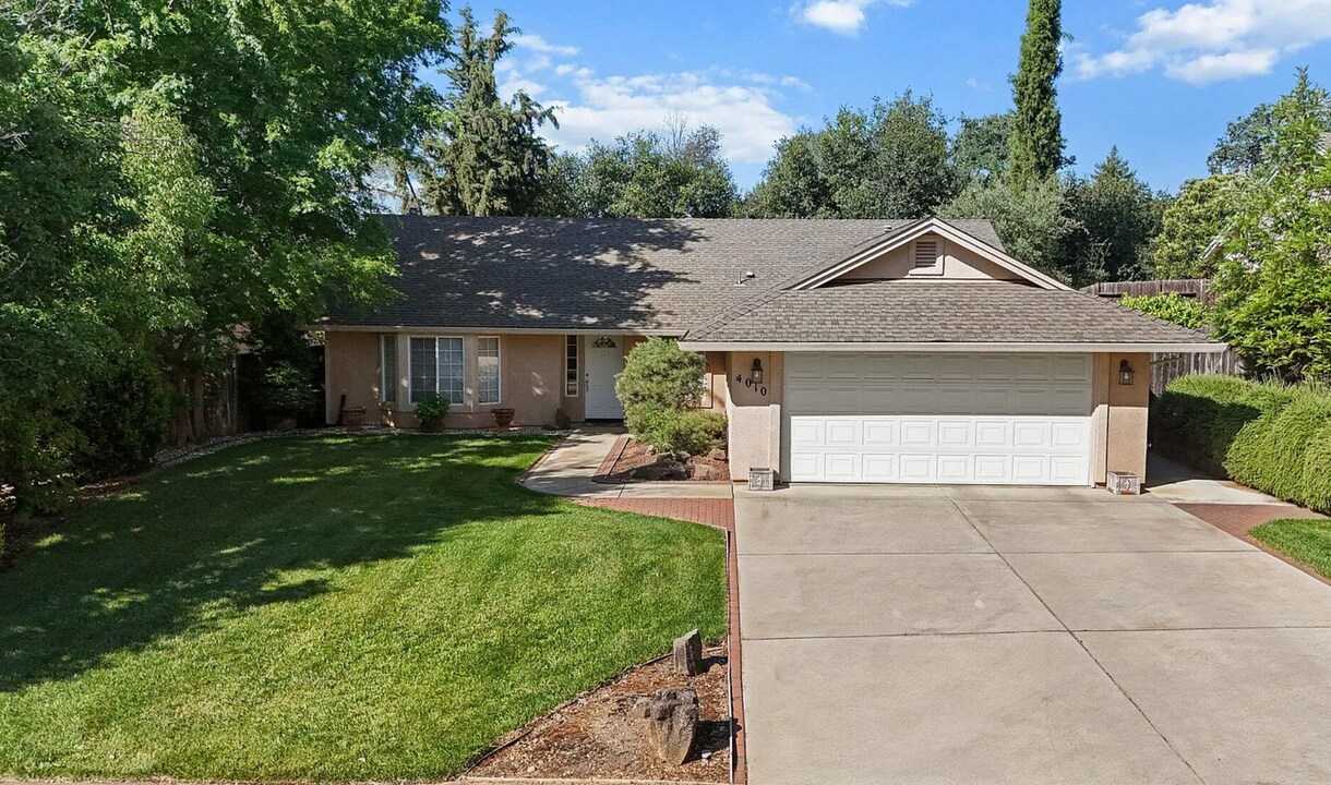 4010 Cambria Dr in Redding, CA - Building Photo