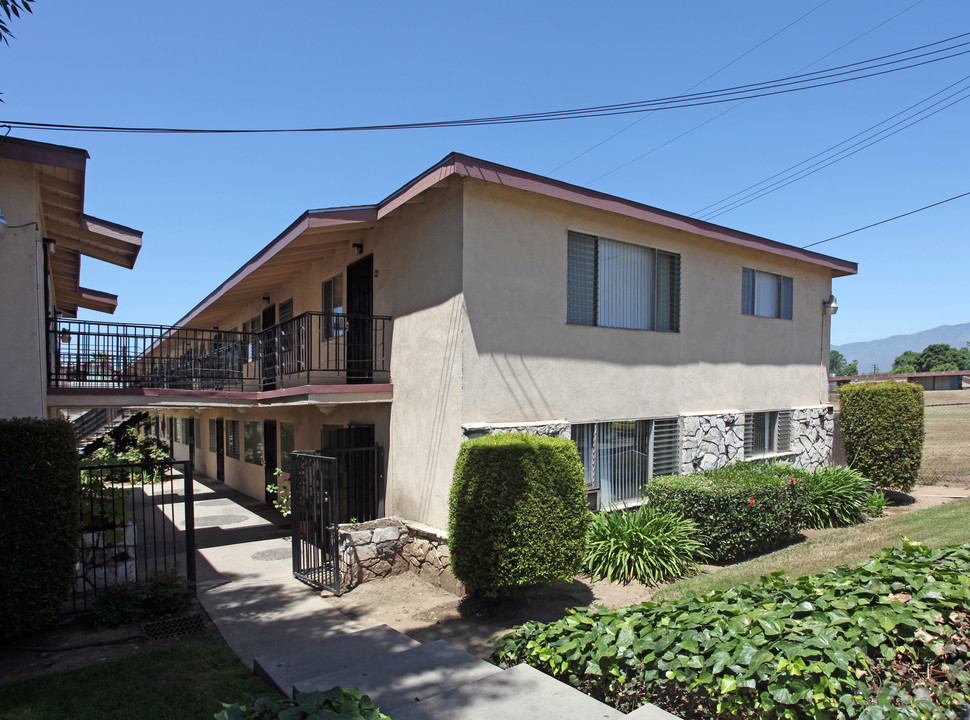 Villa Capri Apartments in West Covina, CA - Building Photo