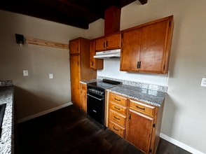 471 Burlando Rd in Kernville, CA - Building Photo - Building Photo