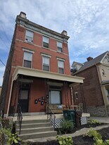 318 W McMillan St, Unit 3F in Cincinnati, OH - Building Photo