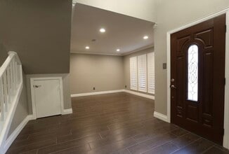 2842 River Birch Dr in Sugar Land, TX - Building Photo - Building Photo