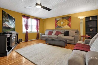 2842 Kingsrowe Ct in Columbus, OH - Building Photo - Building Photo