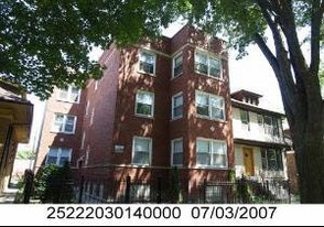 11209 S Vernon Ave Apartments