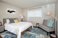 Building Photo - Riverside Villas Apartments in Sacramento, California