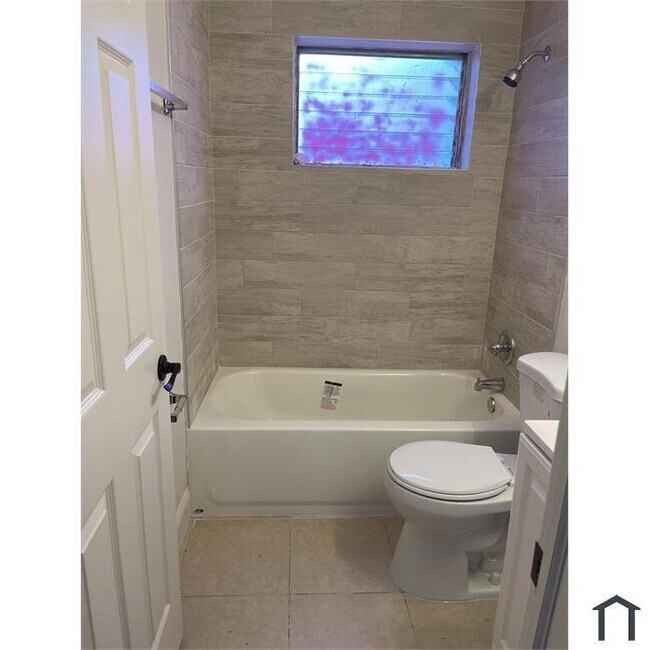 531 21st St, Unit B in West Palm Beach, FL - Foto de edificio - Building Photo