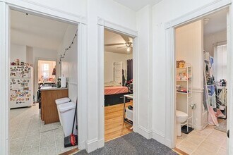 753 Boylston St, Unit 2 in Chestnut Hill, MA - Building Photo - Building Photo