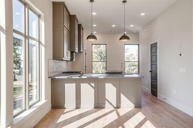 302 Foch St in Fort Worth, TX - Building Photo