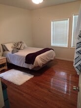 120 4th St, Unit 4 bedroom near RPI in Troy, NY - Building Photo - Building Photo