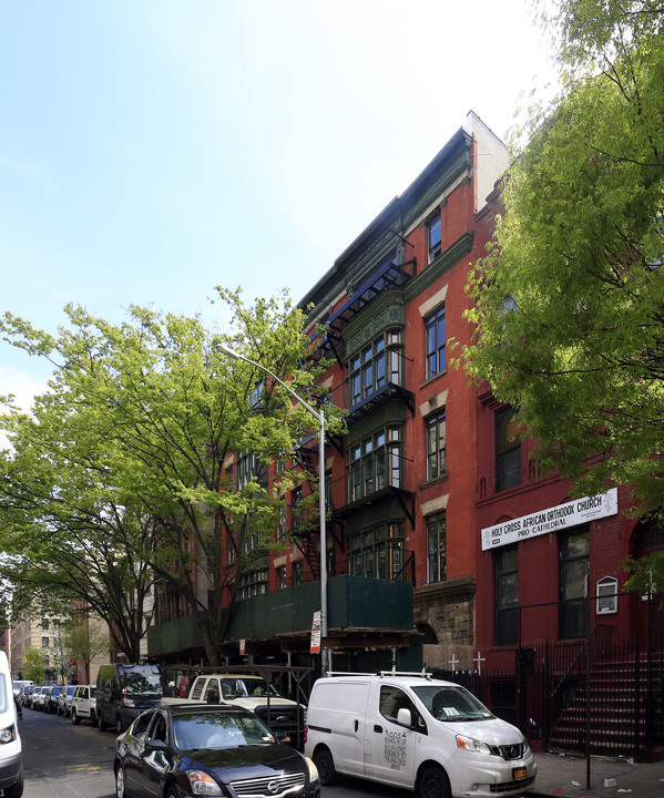 116 W 129th St in New York, NY - Foto de edificio