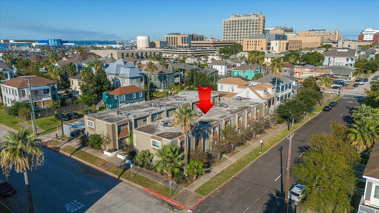 424 15th St in Galveston, TX - Building Photo