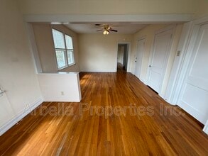 707 E Unaka Ave in Johnson City, TN - Building Photo - Building Photo