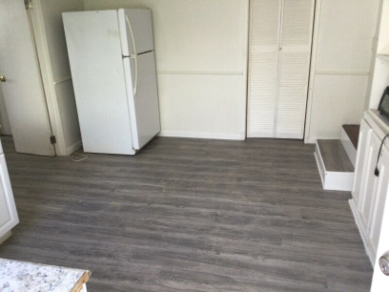 20957 Community St in Los Angeles, CA - Building Photo