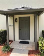 13048 Village Chase Cir in Tampa, FL - Building Photo - Building Photo